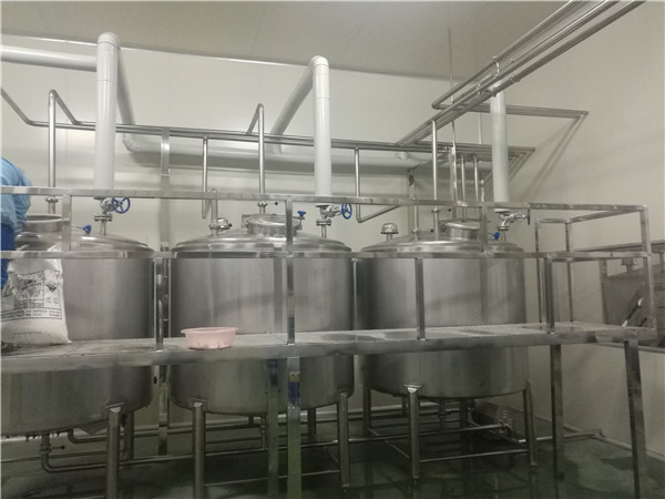 食品飲料生產(chǎn)車(chē)間